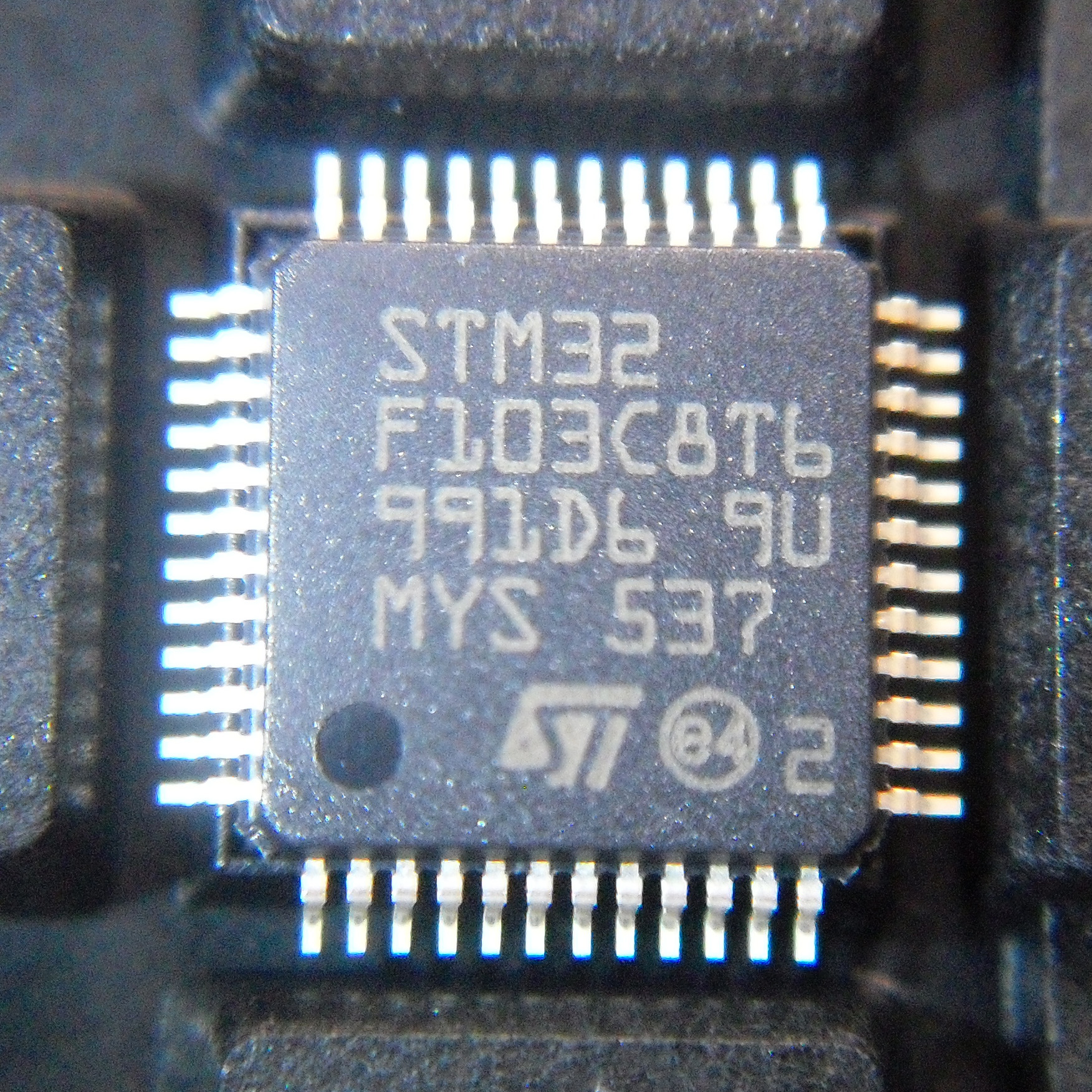 STM32F103C8T6TR-STⷨ뵼STM32F103C8T6TRг۸4.25Ԫ12.76Ԫ